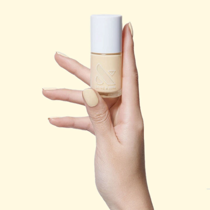 1-PDP-JLR-Bottle-Hand